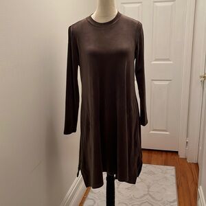 J Jill swing dress in stretch velvet